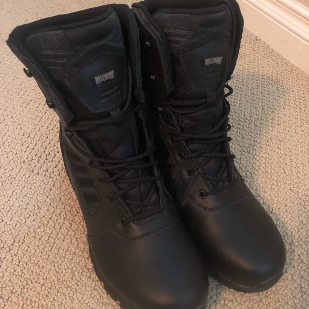 Men’s Magnum Tactical Boots